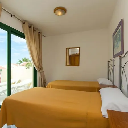 Mare 98 - Two Bed Costa Adeje (Tenerife)